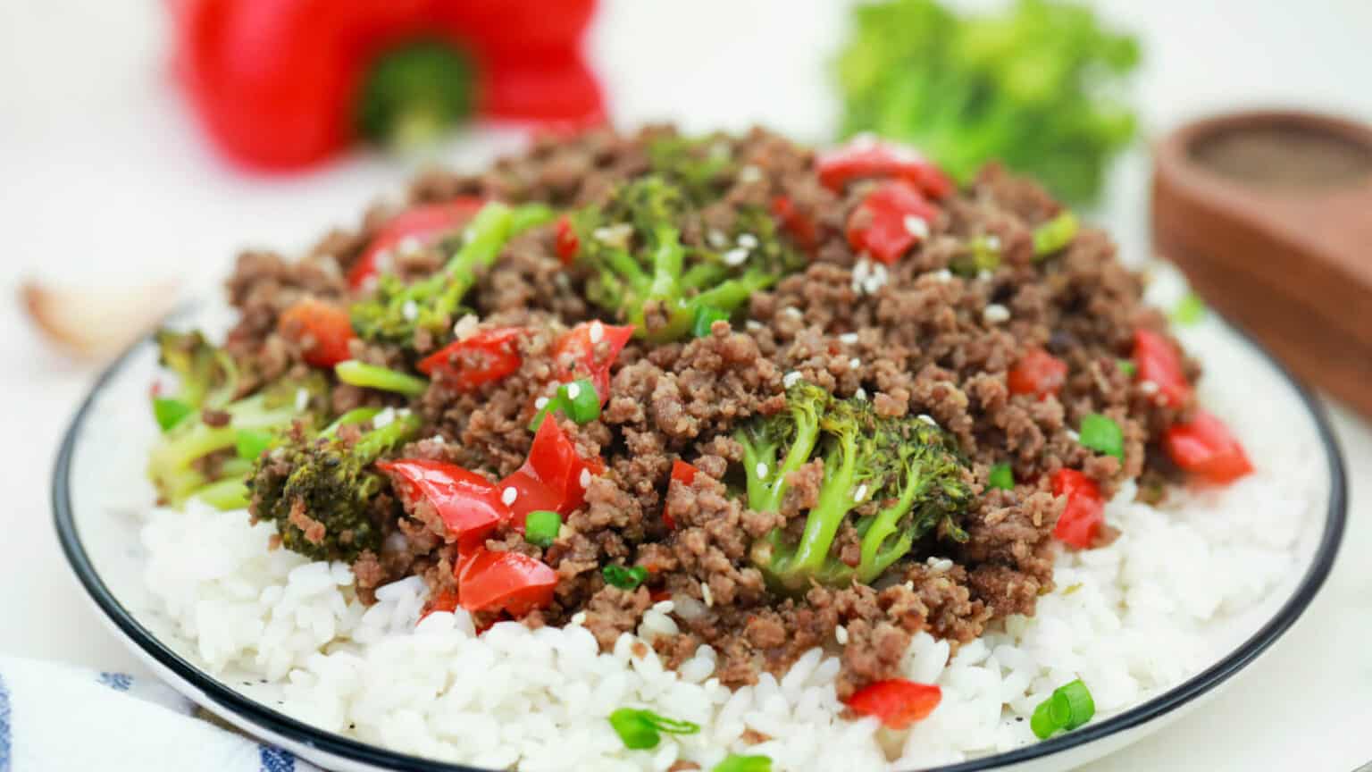 23 Easy Meals For One Person | Little Bit Recipes