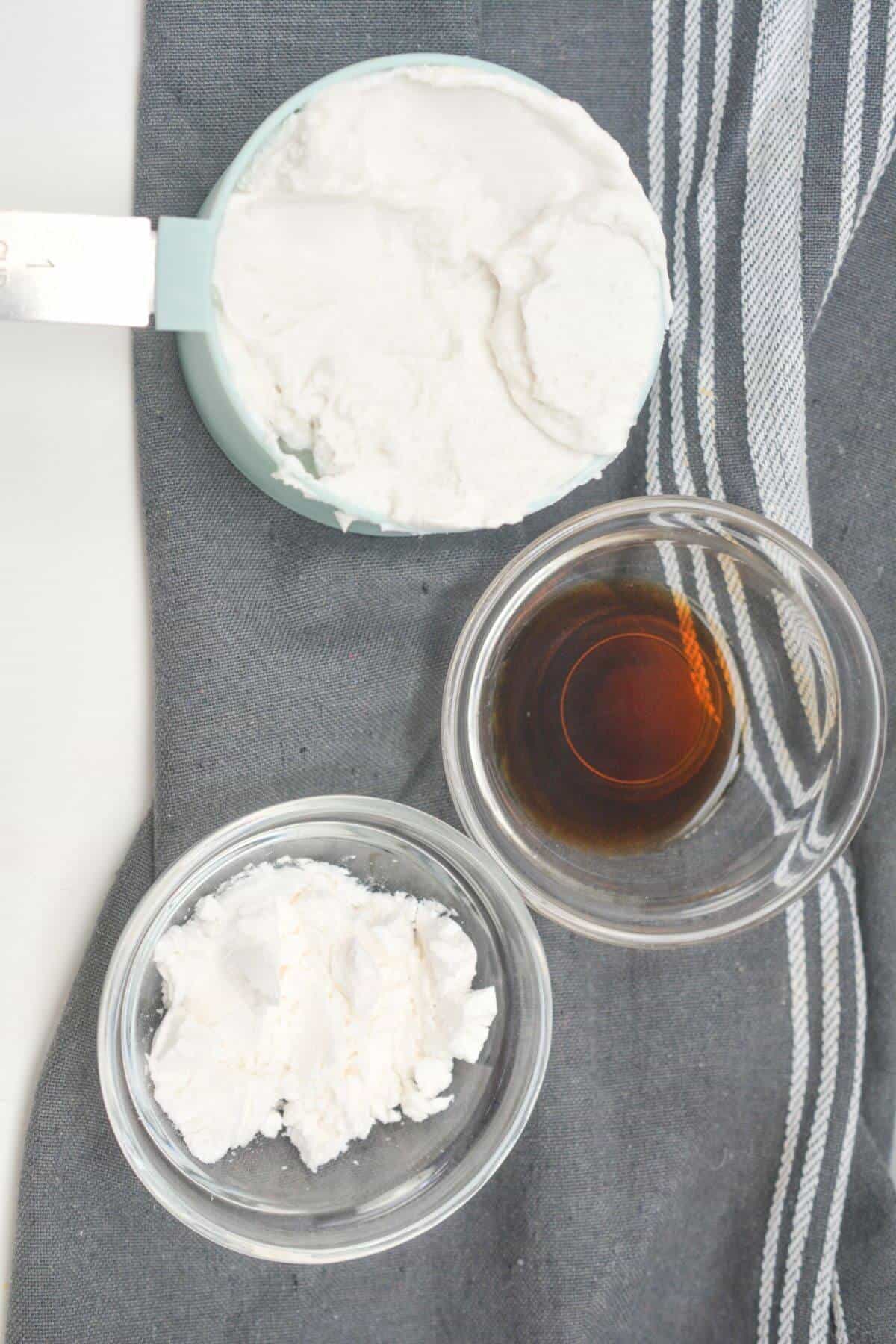 ingredients for dairy-free vegan whipped cream.