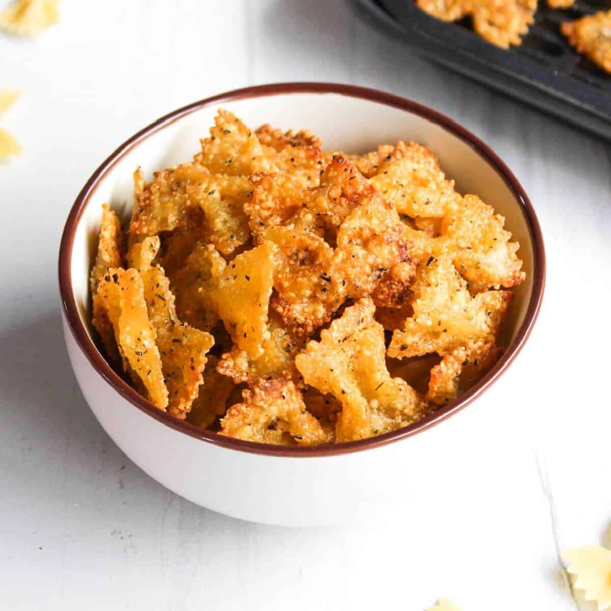 Air Fryer Pasta Chips-image