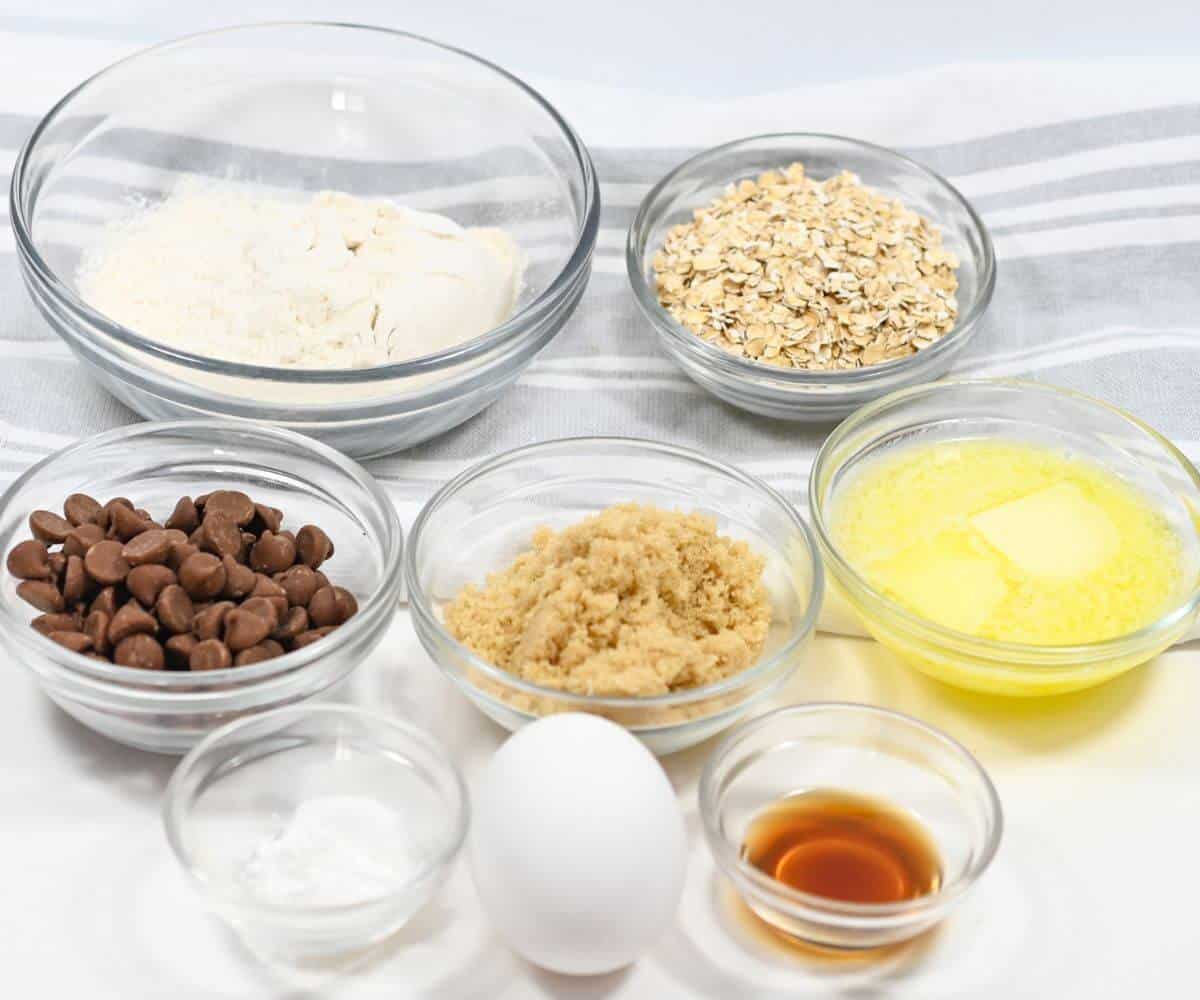 Ingredients for oatmeal chocolate chip cookie recipe.