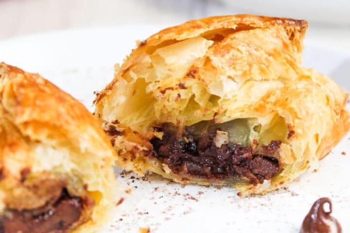 Chocolate Puff Pastry | Little Bit Recipes